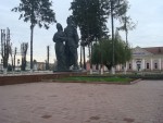 станция Волочиск: Памятник на привокзальной площади