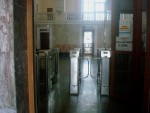станция Шепетовка: Турникет на выходе к платформам