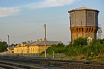 станция Маячная: Вокзал и водонапорная башня