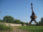 разъезд Припять: Разобранный путь на эстакаде и портовый кран