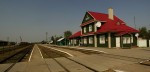 станция Заболотье: Пути станции и пассажирское здание