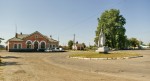 станция Любомль: Вид пассажирского здания с привокзальной площади