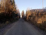 о.п. 2 км (Эстерло): Опоры финского автомобильного моста в черте бывшего остановочного пункта. Вид на запад