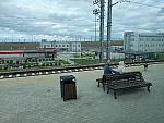 станция Тамань-Пассажирская: Вид с первой платформы на привокзальную площадь