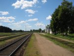 станция Рожанка: Платформы и пути. Вид на нечётное направление