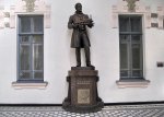 станция Санкт-Петербург-Витебский: Памятник Франц Антон Фон Герстнеру
