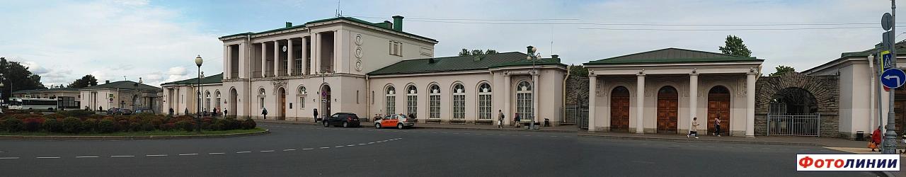 Вокзал, панорама со стороны города