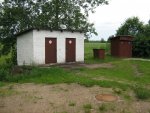 разъезд Глушанино: Кладовая и туалет