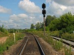 станция Сольцы: Входной светофор Ч (со стороны Витебска) и подъездной путь