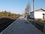станция Вешки: Пассажирская платформа (вид в сторону Дно)