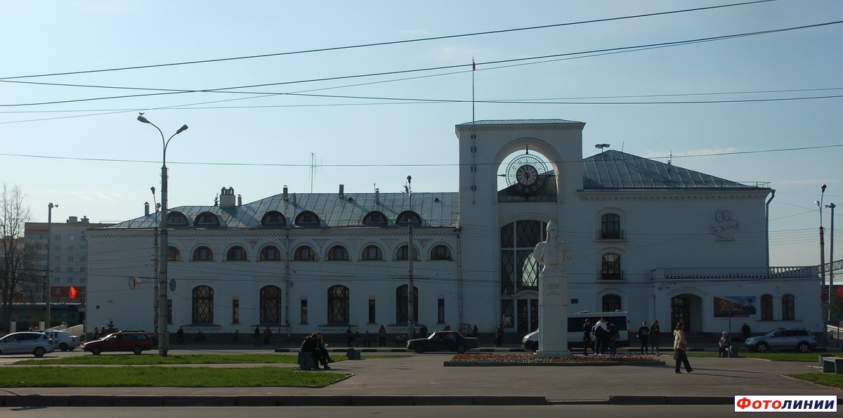 Вокзал, вид со стороны города