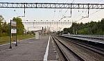о.п. Менделеевская: Павильоны на платформах. Вид в сторону Новгорода