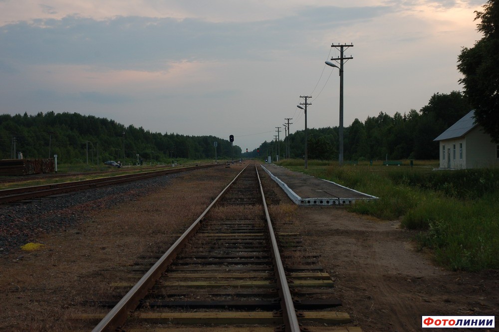 Вид платформы в сторону Кричева