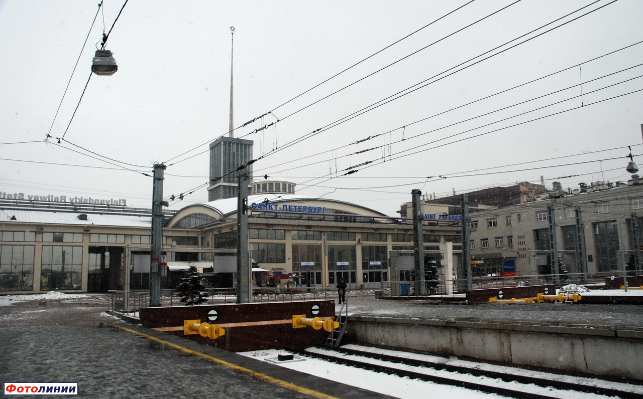 Вокзал, вид со стороны путей