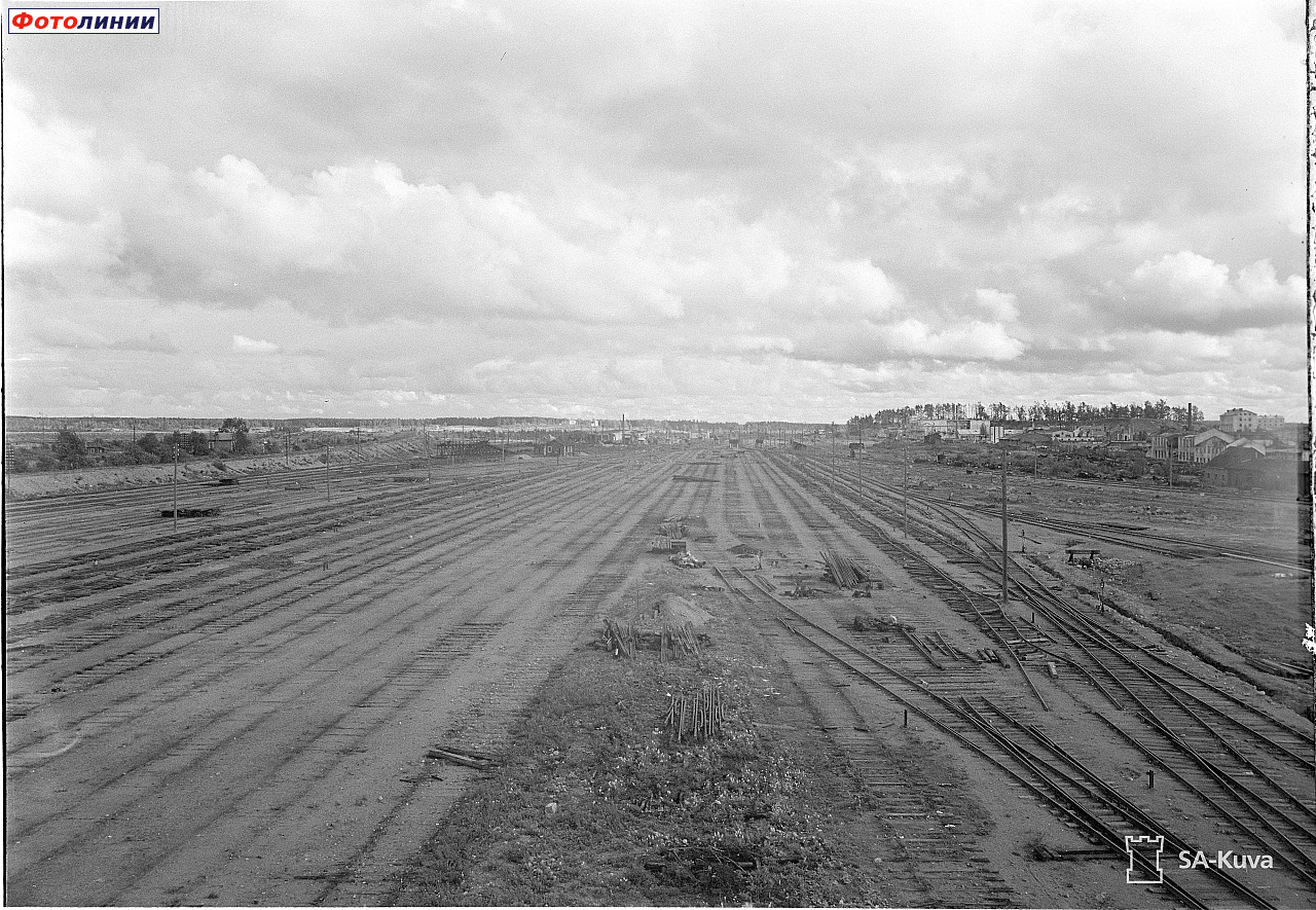 Панорама Мааскольского железнодорожного парка. Вид на восток