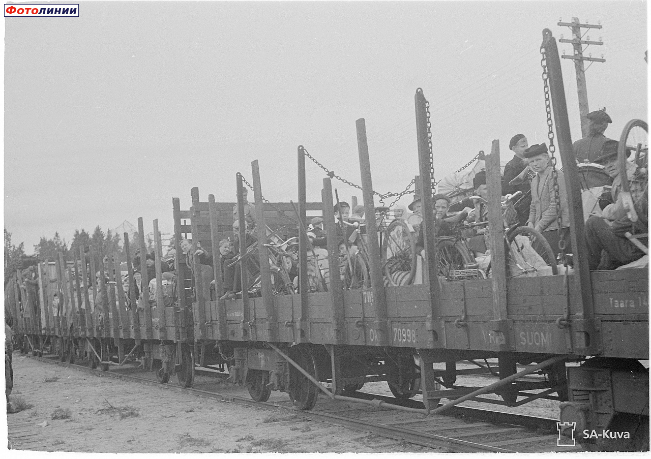Эвакуационный поезд на станции Нурми. 17 июня 1944 г. в. 11:20