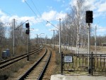 станция Лахта: Нечётные выходные светофоры Н1 и Н2. Знак остановки первого вагона. Чётная горловина
