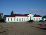 станция Оленегорск: Вокзал, вид со стороны города