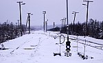 станция Апатиты I: Вид путей сортировочной горки в сторону тупика и маневровый светофор М210