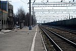 станция Оленегорск: Вид первой платформы на юг