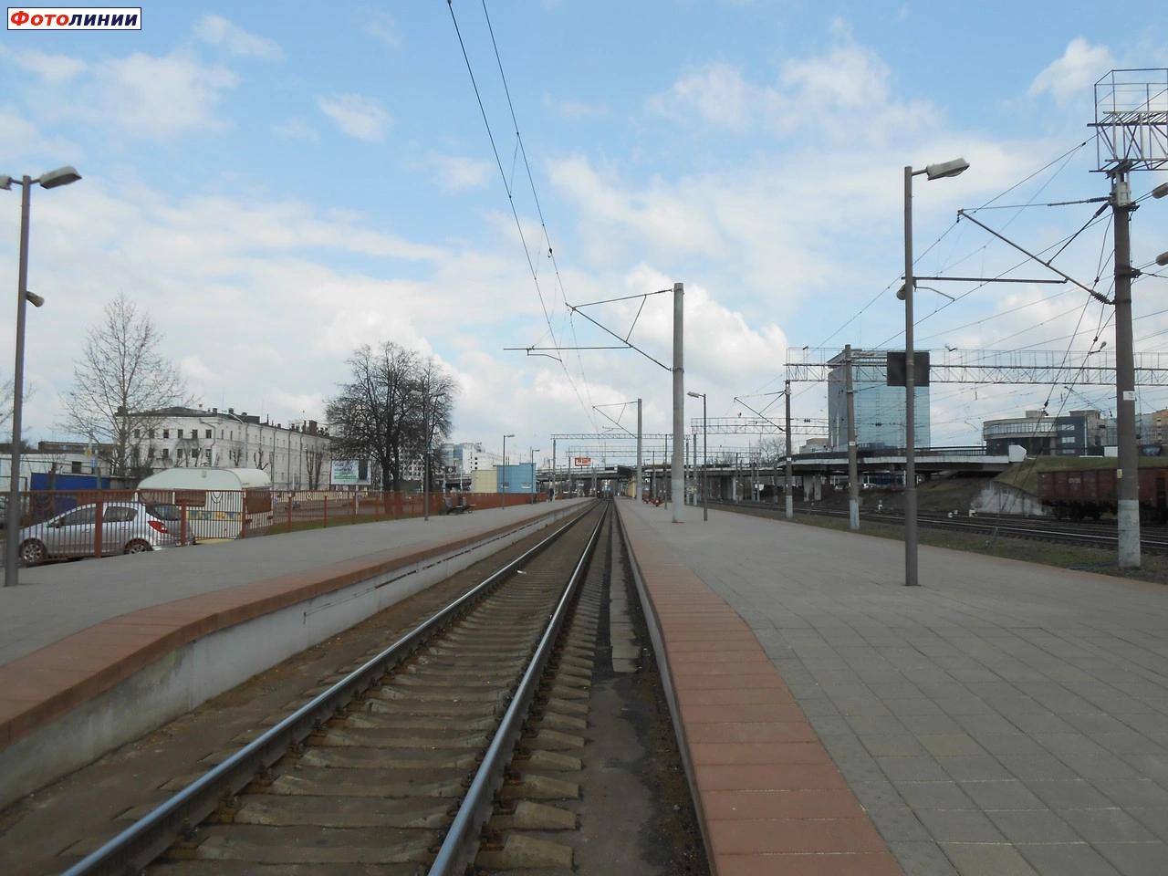 Вид на 1а путь с края платформы