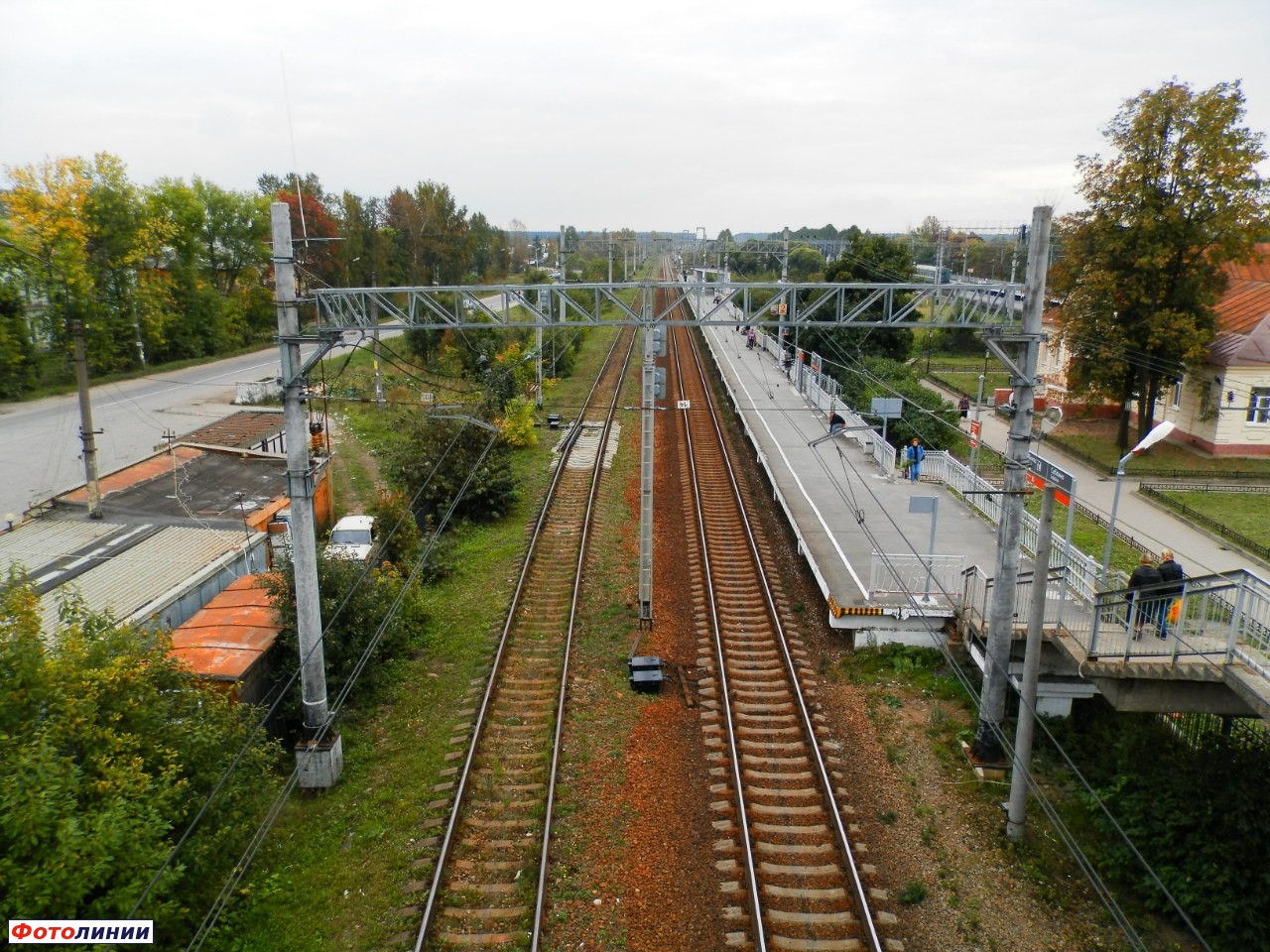 2 и 4 пути (вид с моста на юг)