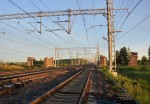 станция Чудово-Московское: Остатки путепровода бывшей железной дороги Веймарн-Будогощь, вид в чётном направлении
