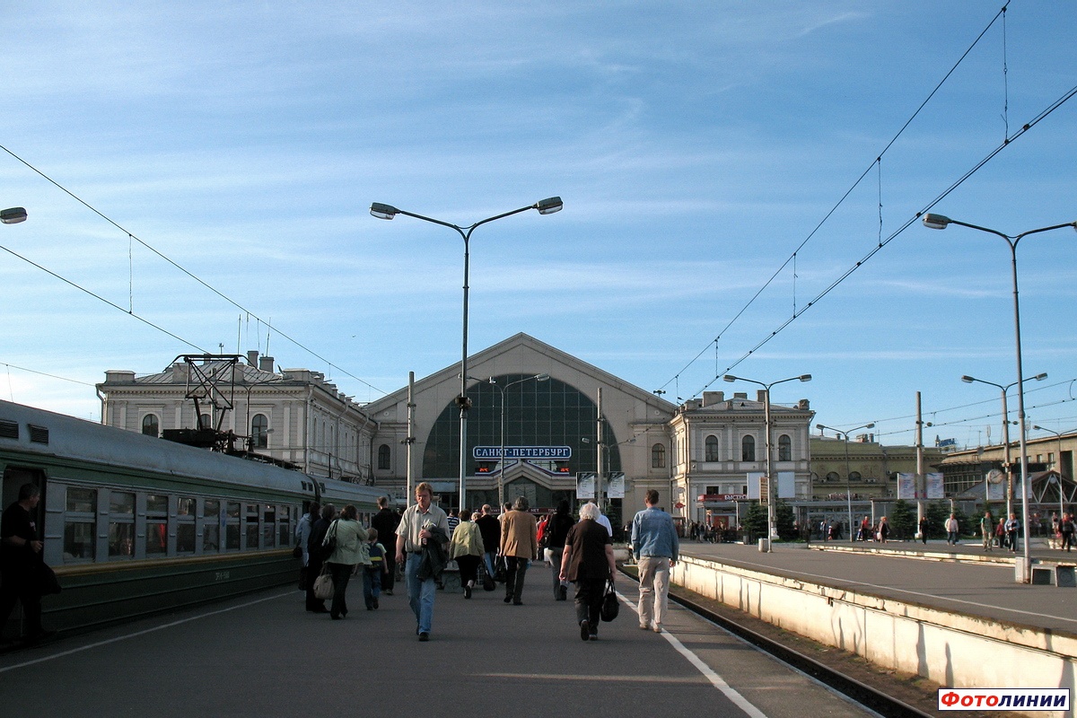 Балтийский вокзал, вид с платформы