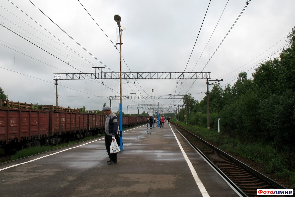Платформа, вид в направлении Приозерска