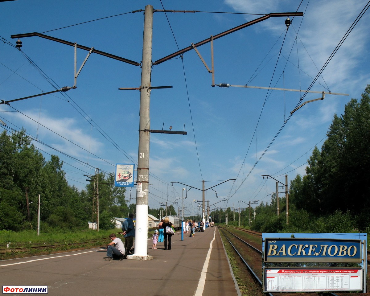 Платформа, вид в направлении Приозерска