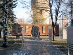 станция Попасная: Памятник работникам депо, погибшим в ВОВ