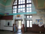 станция Краматорск: Интерьер центрального зала и выход на перрон