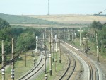 о.п. Ясногорка: Вид на остановочный пункт с путепровода