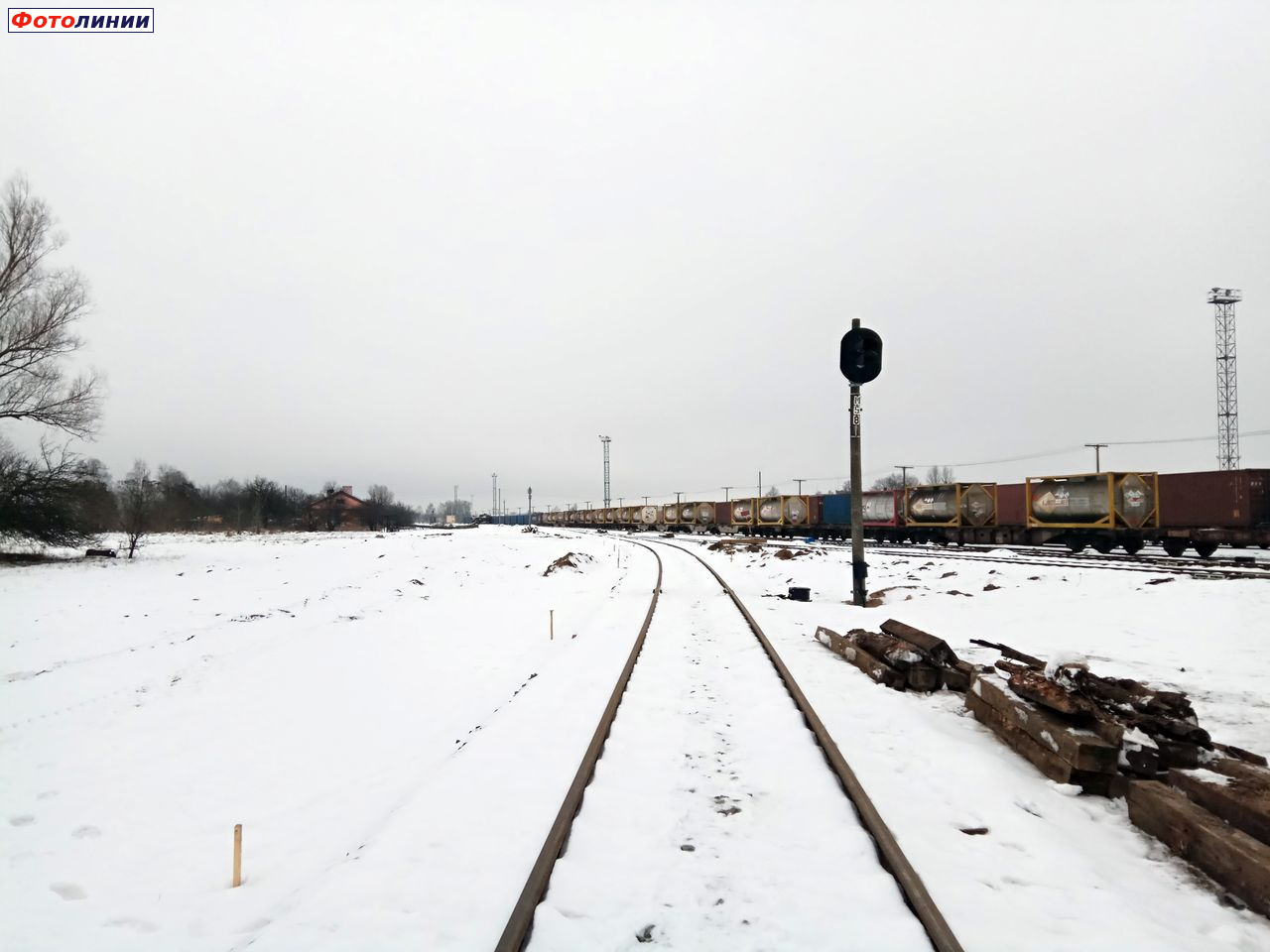 Примыкание нового подъездного пути СООО «Брествнештранс» к коренной части станции, маневровый светофор М58