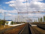 станция Техникум: Посадочные платформы, вид в сторону ст. Имени Кашпарова Н. А