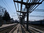 станция Донецк: Пассажирские платформы станции в процессе реконструкции