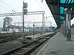 станция Донецк: Вид с первой пассажирской платформы в сторону станции Донецк-Северный