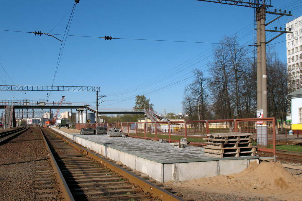 Строительство платформы у пути № 3