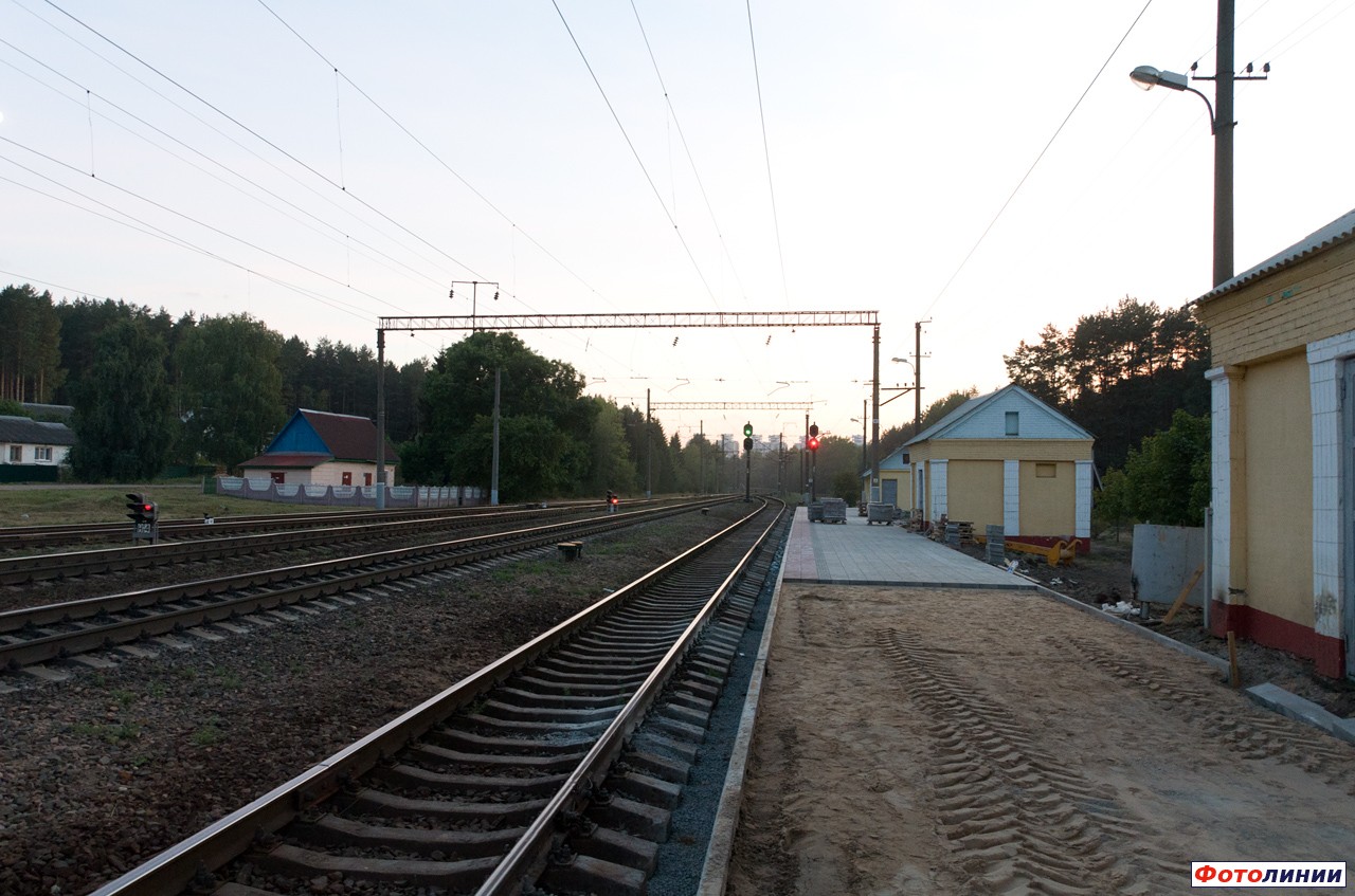 Реконструкция платформы, вид в сторону Минска