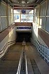 станция Колодищи: Спуск в подземный переход со второй платформы
