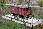 станция Бэлць-Слобозия: Вагон-памятник у вагонного депо