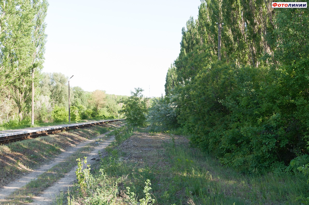 Вид с платформы разобранного пути в сторону Кишинёва