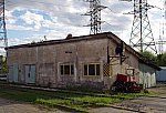 станция Ярве: Бывшая мастерская, ныне подсобное помещение службы контактной сети