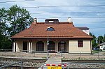 станция Ярве: Бывшее пассажирское здание (ныне молодёжный центр части города Кристийне)