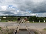 путевой пост Городнянский: Общий вид горловины с переездом и мостом через реку Оршица