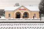 станция Радошковичи: Пассажирское здание