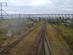 станция Каролина-Бугаз: Вид с пешеходного моста над железной дорогой в сторону Белгород-Днестровского