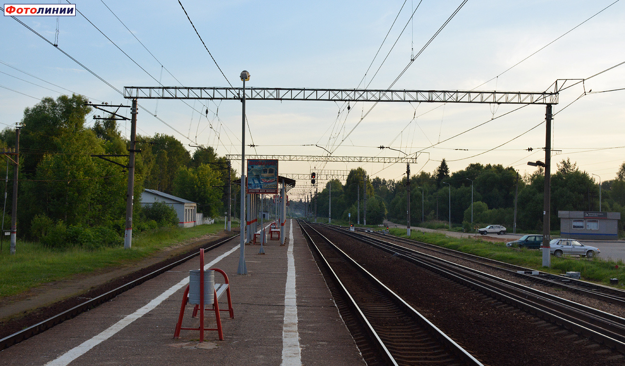 Вид с 1-й платформы в сторону Савёлово
