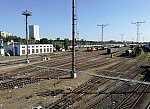 станция Лосиноостровская: Южная горловина Сортировочного парна № 7 и грузовое оборотное локомотивное депо ТЧ-11, вид в чётном направлении