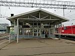 станция Болшево: Западный турникетный павильон на второй платформе Монинского направления, вид в стооону .Мытищ
